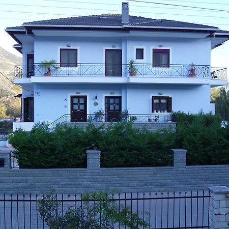 Garden Villa Ioannina Exterior photo